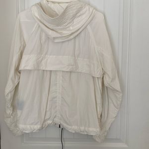 Cole Hann. Windbreaker. S/P.